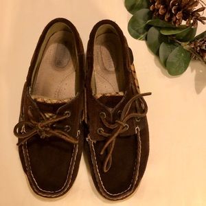 Brown Sperry Top Siders